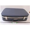 Image 1 : Blue Vintage Suitcase - 24" x 16" x 6"