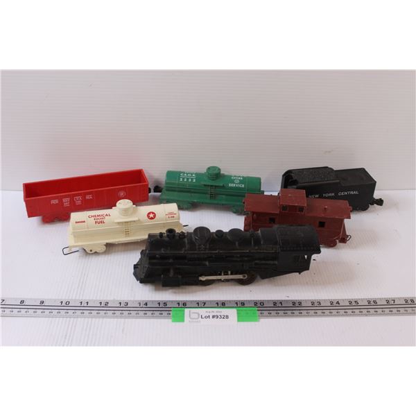 Train Engine & (5) Assorted Train Cars