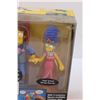 Image 3 : The Simpsons: High School Prom (Homer & Marge) Figurine Set