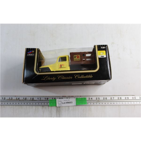 Liberty Classics Die Cast Metal 1953 Jeep Stakebed Pickup Truck