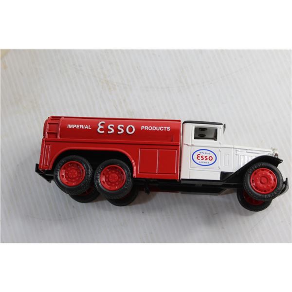 ERTL Die Cast 1930 Diamond T Esso Tanker Truck Bank
