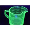 Image 2 : Uranium Green Glass Measuring Cup - 3" Tall