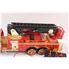 Image 4 : Fast Lane Remote Control Firetruck - Works - 21" Long