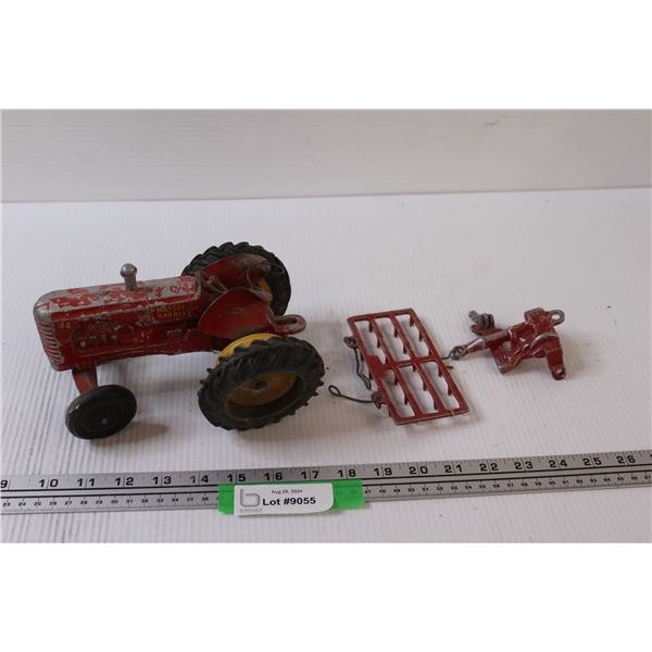 Lincoln Massey Harris 44 Tractor 1/16th Die Cast w/Attachments