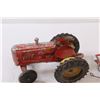 Image 2 : Lincoln Massey Harris 44 Tractor 1/16th Die Cast w/Attachments