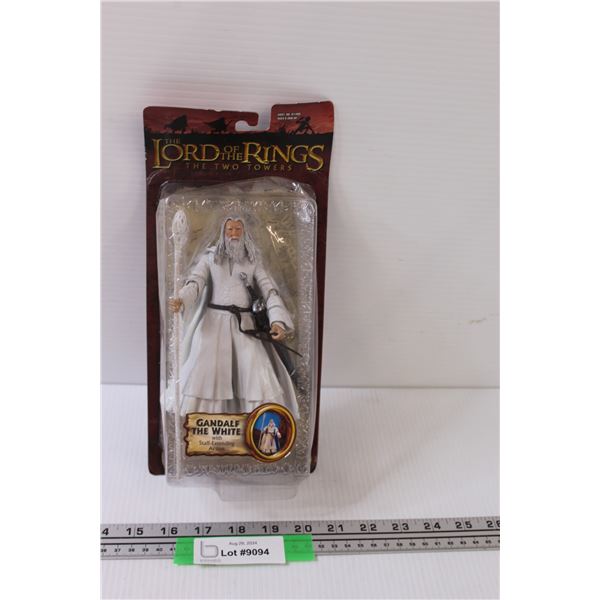 Lord Of The Rings Figurines: Gandalf The White