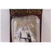 Image 2 : Lord Of The Rings Figurines: Gandalf The White