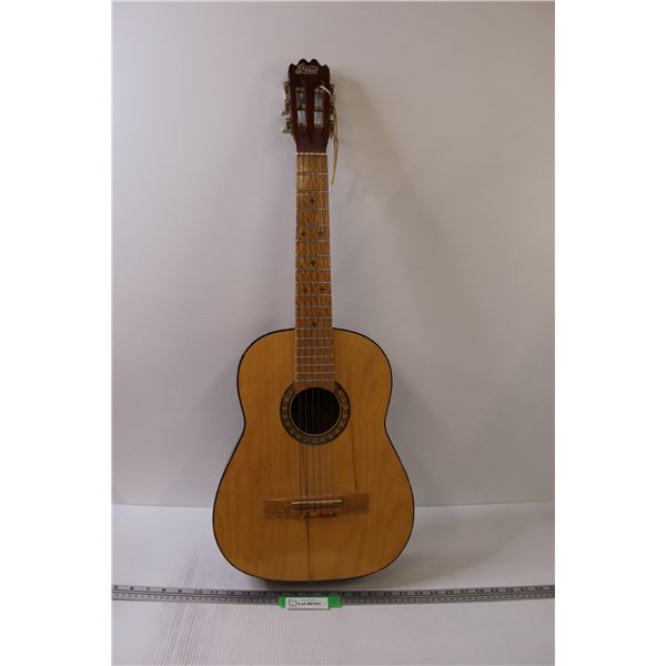 Jom Six String Guitar - 34" x 13"