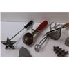 Image 2 : Vintage Kitchen Items: Ice Cream Scoop, Egg Sheller, Spatula, Mallet, Misc.