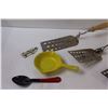 Image 2 : Vintage Kitchen Items: Vintage Spatulas, Hinges, Mini Cast Frying Pan, Misc.