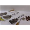 Image 3 : Vintage Kitchen Items: Vintage Spatulas, Hinges, Mini Cast Frying Pan, Misc.