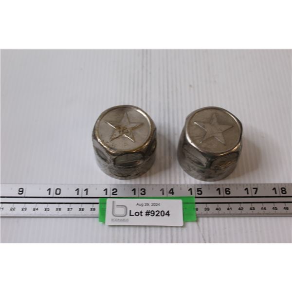 (2) Durant Star Car 1920's Wheel Hubcap