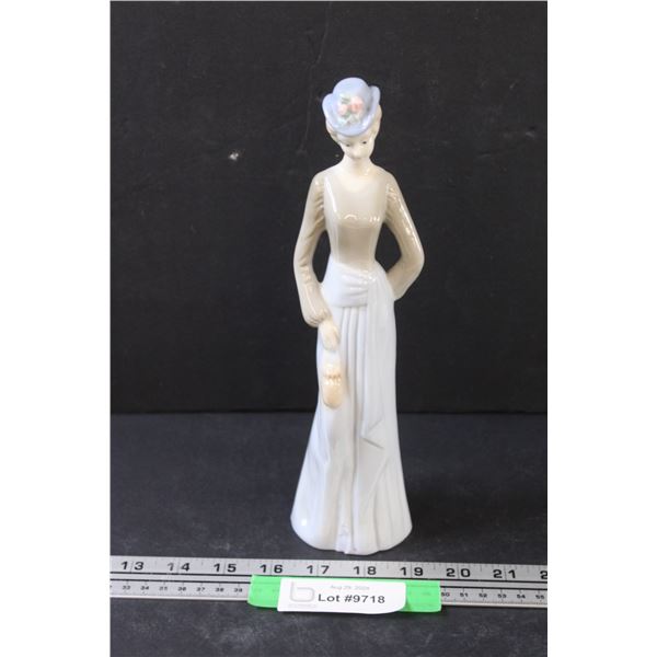 Lladro-like 12" Porcelain Blue & Grey Woman w/ Roses Hat - Small Chip at Bottom as pictured