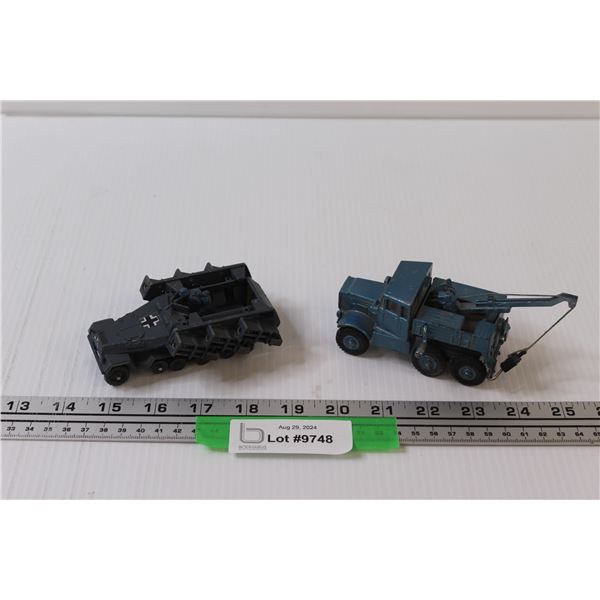(2) Die Cast: Corgi Rocket Launcher & Dinky 1957 Scammell Recovery Tractor