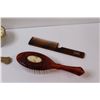 Image 4 : (6) Pieces of Ladies Brush & Comb Set/Vanity Set