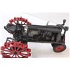 Image 4 : Farmall F-20 Tractor 1:18 Model Scale - Collectors Edition