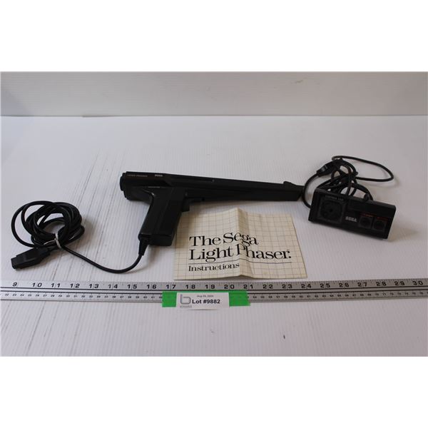 Sega Light Phaser Video Gun Controller & Sega Control Pad (May be Missing Joy Stick?)