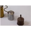 Image 2 : (4) Antique Small Oil Cans