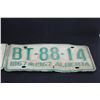 Image 3 : (3) Alberta License Plates - Pair of 1967 and Single 1967