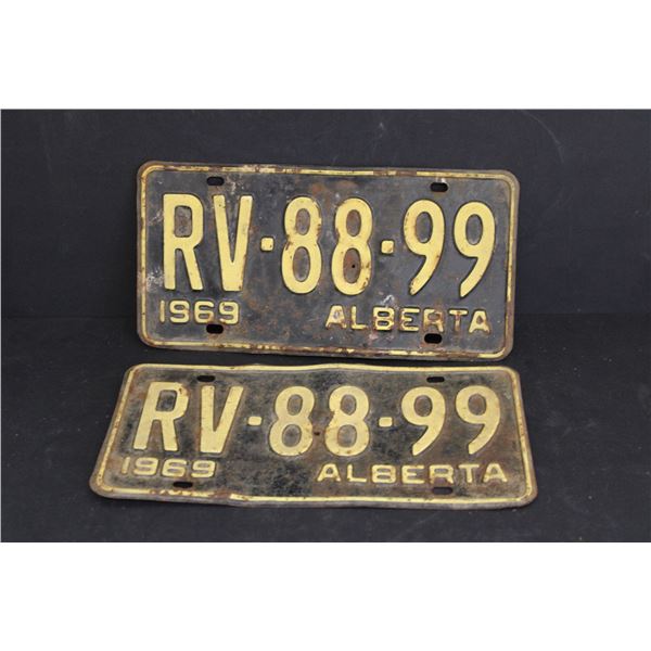 (2) Alberta License Plates - Pair of 1969