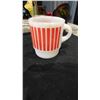 Image 2 : RED CANDY STRIPE, C-HANDLE FIREKING MUG