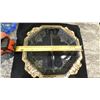 Image 3 : VINTAGE 12 X 12" OCTAGONAL, DIVIDED DISH, GRAPES WITH GOLD TRIM