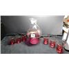 Image 1 : GOLD AND RUBY BAND DECANTER AND SIX SMALL GLASSES, NO STOPPER