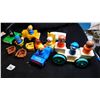 Image 2 : VINTAGE, FISHER PRICE, PEOPLE AND TOY LOT