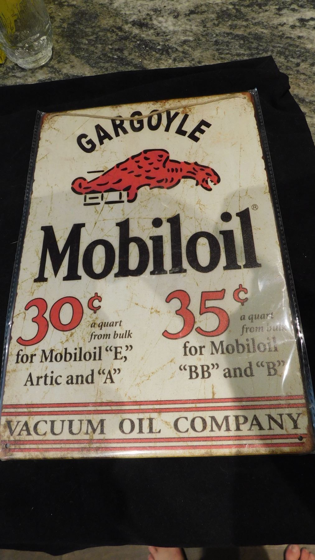 MOBILE OIL, TIN REPRO SIGN, 8 X 12
