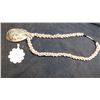 Image 1 : SHELL NECKLACE AND FLOWER PENDANT