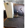Image 1 : PARTYLITE, GARDEN LIGHT, CANDLE HOLDER, WITH BOX