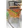 Image 2 : VINTAGE CLOTH SEWING BASKET