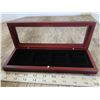 Image 2 : Four Coin professional wooden display case