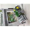 Image 2 : John Deere 1/64 scale Model 4020 tractor - factory sealed