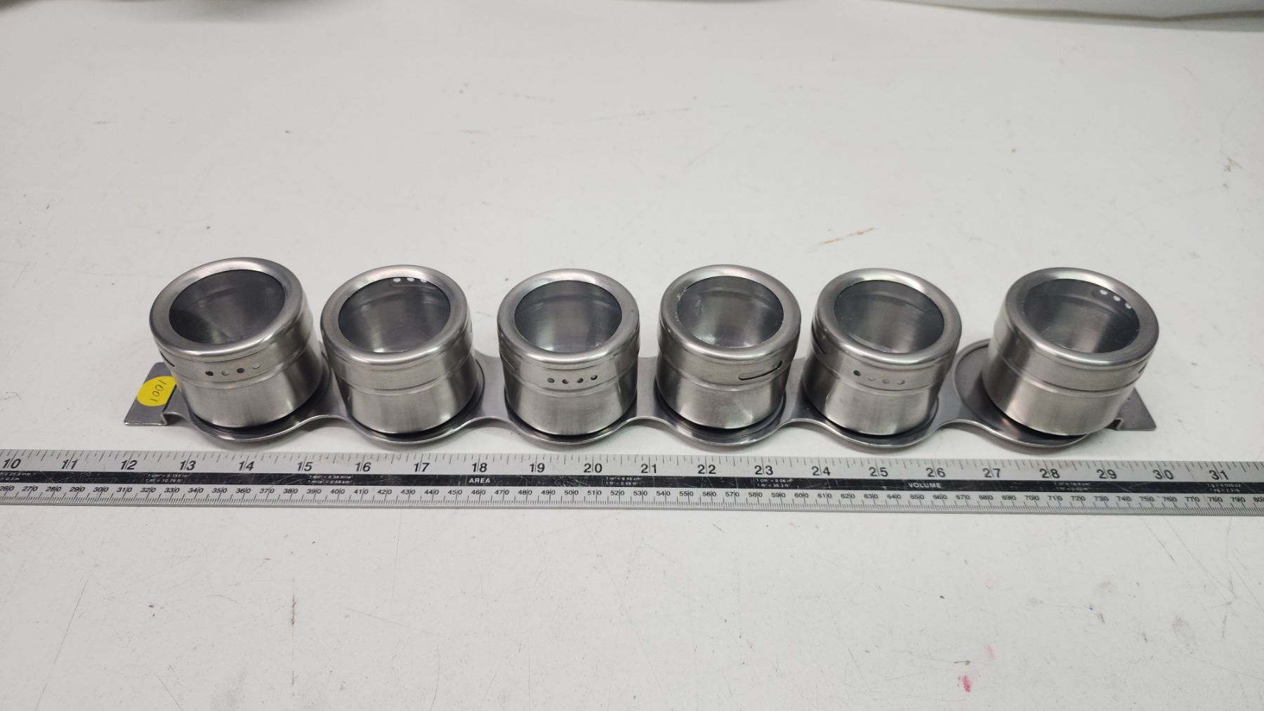 Stainless Steel - 6 spice containers magnitized to enable wall mounting ...