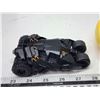 Image 2 : Jada 1/32 scale diecast BATMOBILE (self winds) with batman doggy squeeker