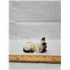 Image 2 : Vintage Laying Siamese Cat