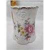 Image 4 : Vintage Porcelain Vase