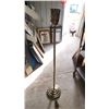 Image 1 : Brass colored metal floor lamp - no shade