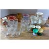 Image 1 : Box of collectible glassware