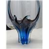 Image 3 : 22" tall chalet art glass