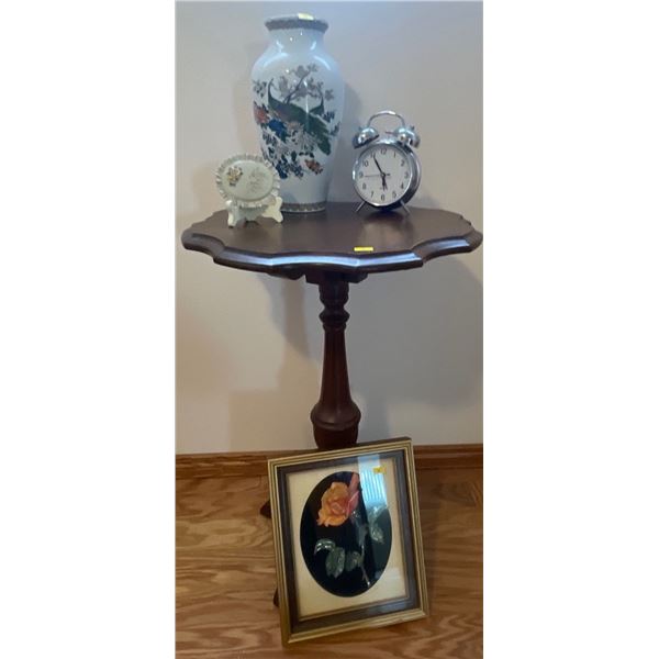 Mahogany Side Table 26.5T w/ Decorative Picture & More
