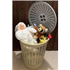 Image 1 : Big Ol' Bucket of Assorted Stuffies