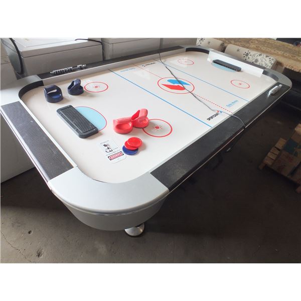 Air Hockey Table