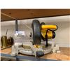 Image 2 : *OS* DEWALT 10 COMPOUND MITRE SAW