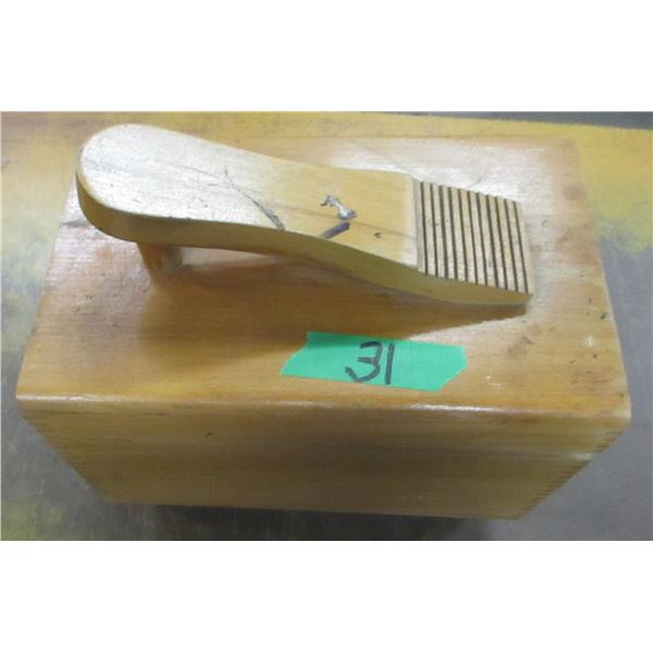 COLLECTABLE:  SHOE SHINE BOX