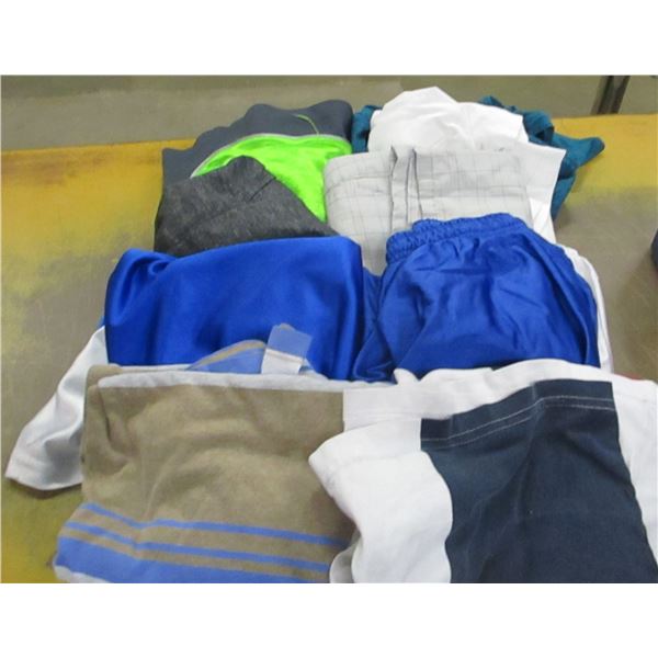 FLAT C/W ASSORTED CLOTHING