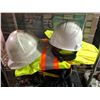 Image 2 : Group lot - Including motorcycle seat, high visibility workwear, ski gloves & goggles, headphones, e