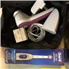 Image 2 : Group lot - Braun & Phillips electric shavers & wigs + electric Oral-B toothbrush
