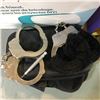 Image 2 : Group lot - LED vanity mirror, handcuffs / fuzzy handcuffs, perfume and cream, fan, smart cutting ma